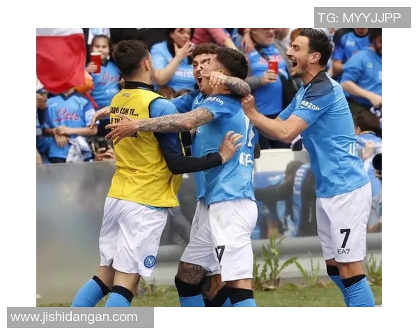 塞美洲与韦拉的激烈对决揭示足球战术与团队合作的重要性